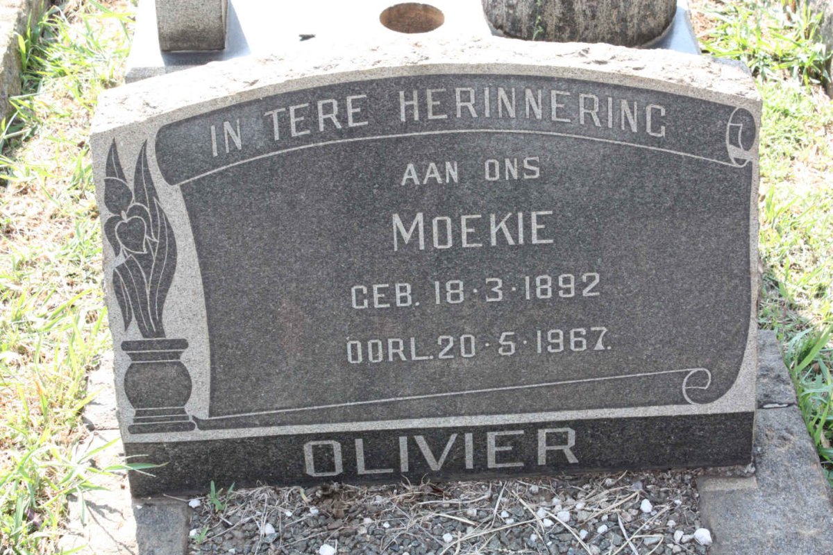 OLIVIER Moekie 1892-1967