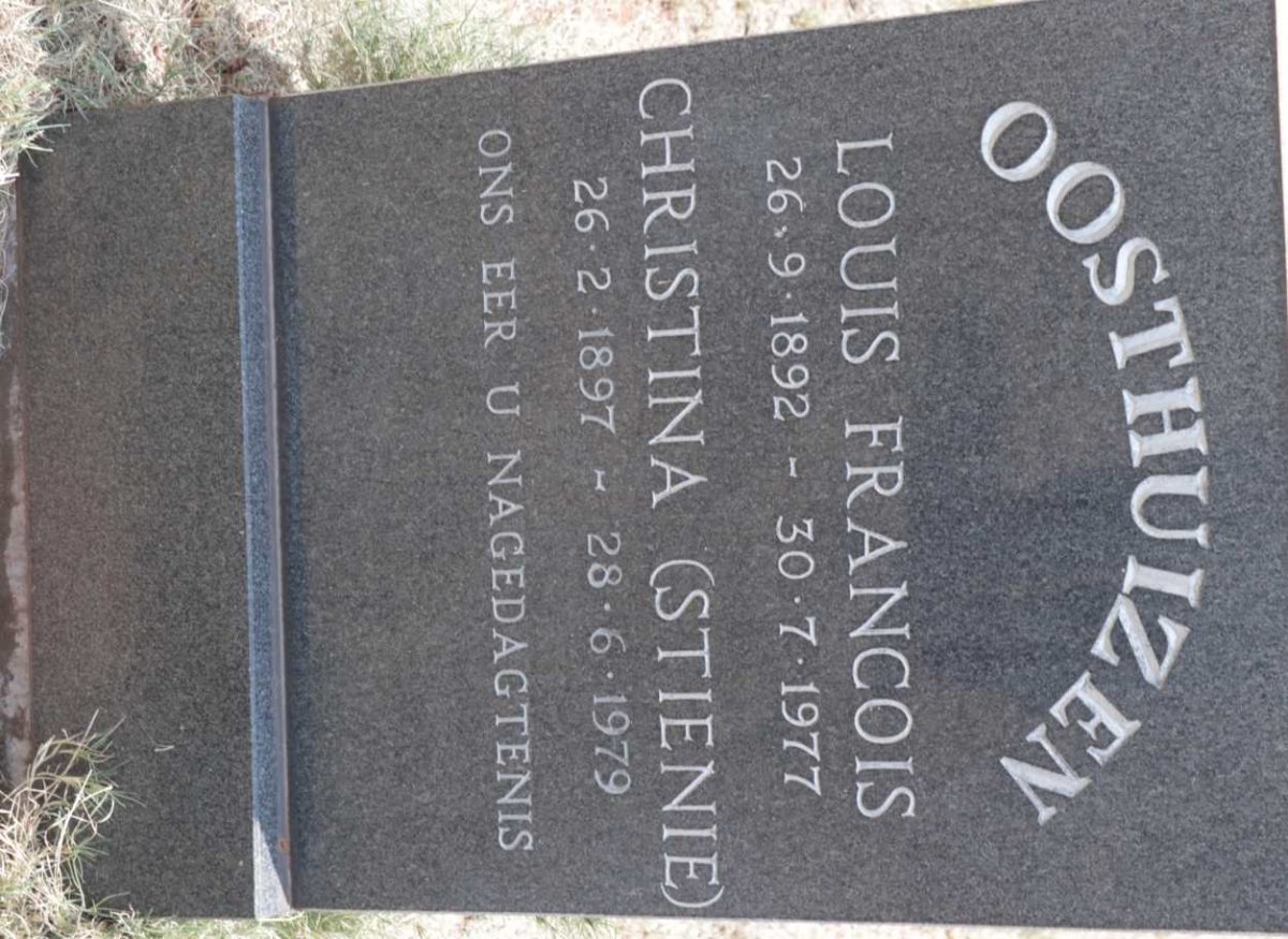 OOSTHUIZEN Louis Francois 1892-1977 &amp; Christina 1897-1979