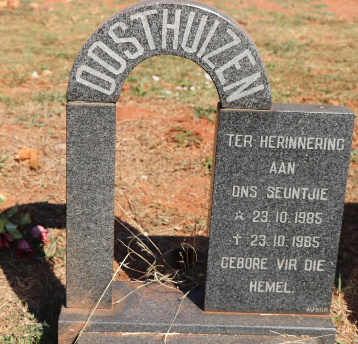 OOSTHUIZEN 1985-1985