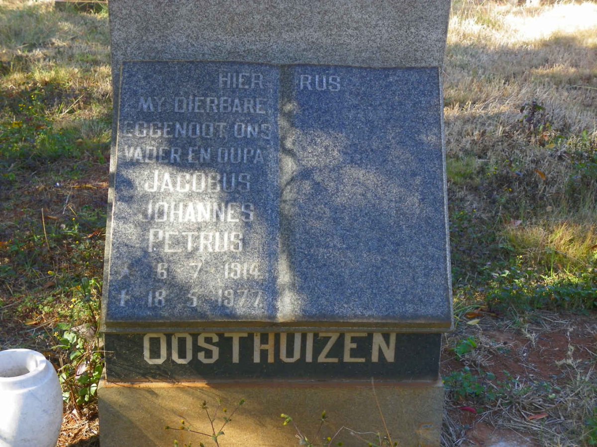 OOSTHUIZEN Jacobus Johannes Petrus 1914-1977