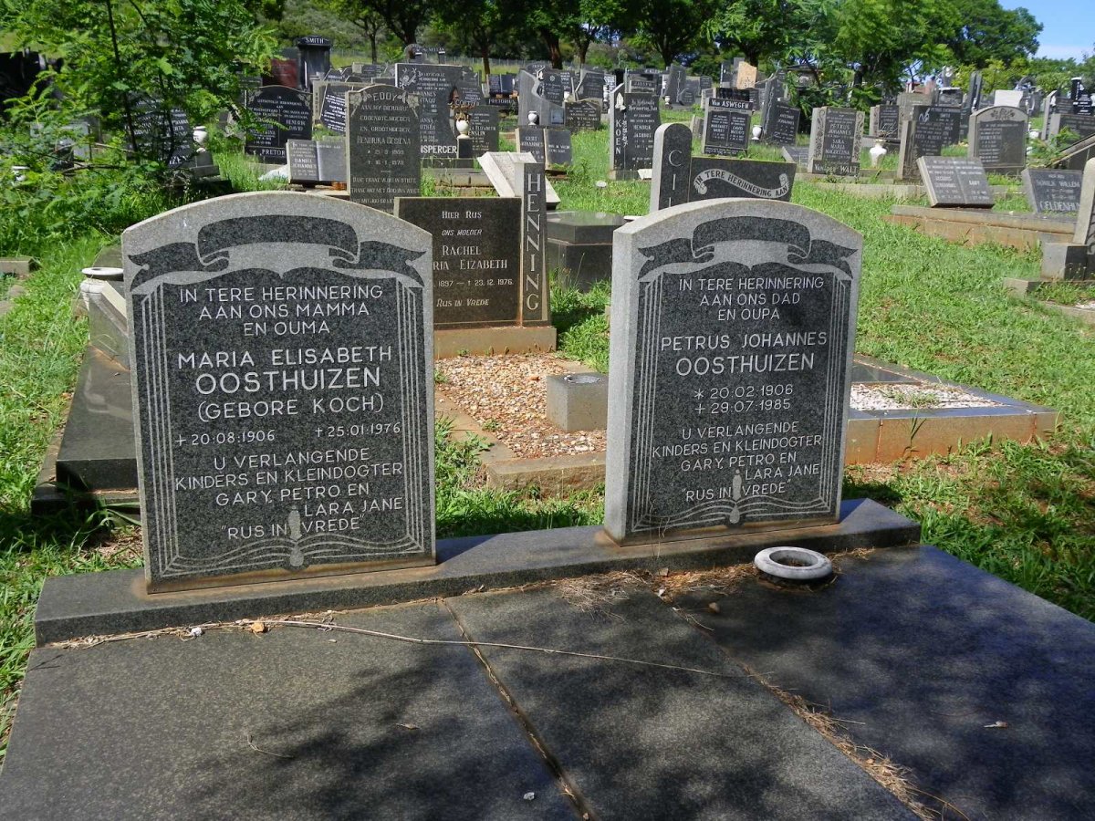 OOSTHUIZEN Petrus Johannes 1906-1985 &amp; Maria Elisabeth KOCH 1906-1976