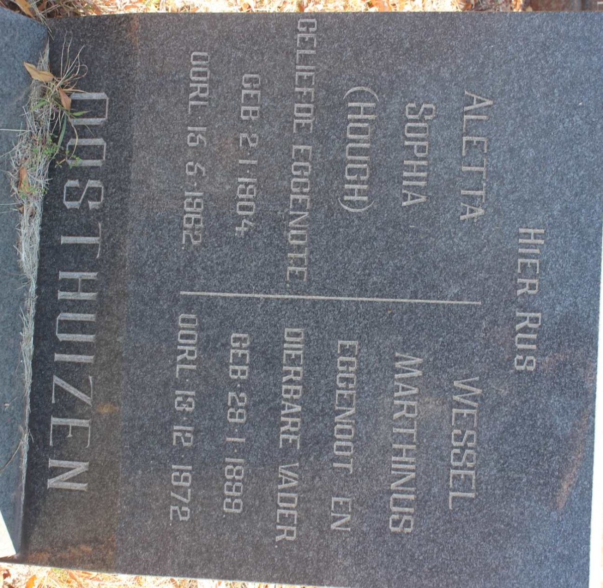 OOSTHUIZEN Wessel Marthinus 1899-1972 &amp; Aletta Sophia HOUGH 1904-1962