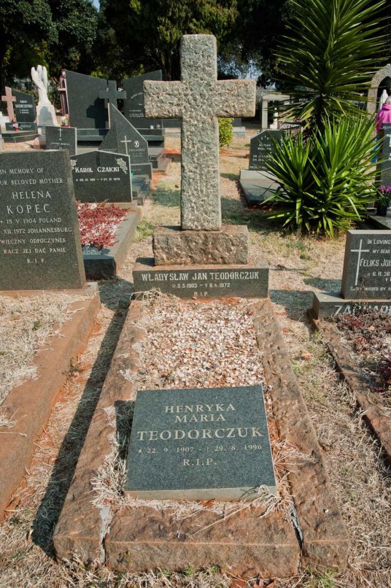 TEODORCZUK Wladyslaw Jan 1903-1972 &amp; Henryka Maria 1907-1996