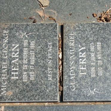 TERRY Gladys Muriel 1907-1989:: HEARN Michael George 1915-1995