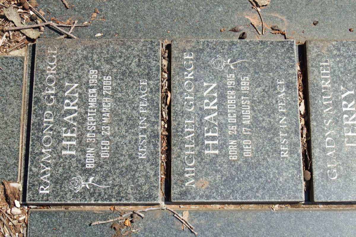 HEARN Michael George 1915-1995 :: HEARN Raymond George 1959-2006