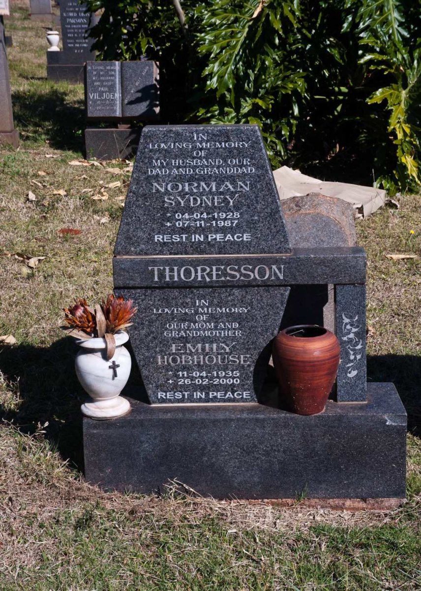 THORESSON Norman Sydney 1928-1987 &amp; Emily Hobhouse 1935-2000