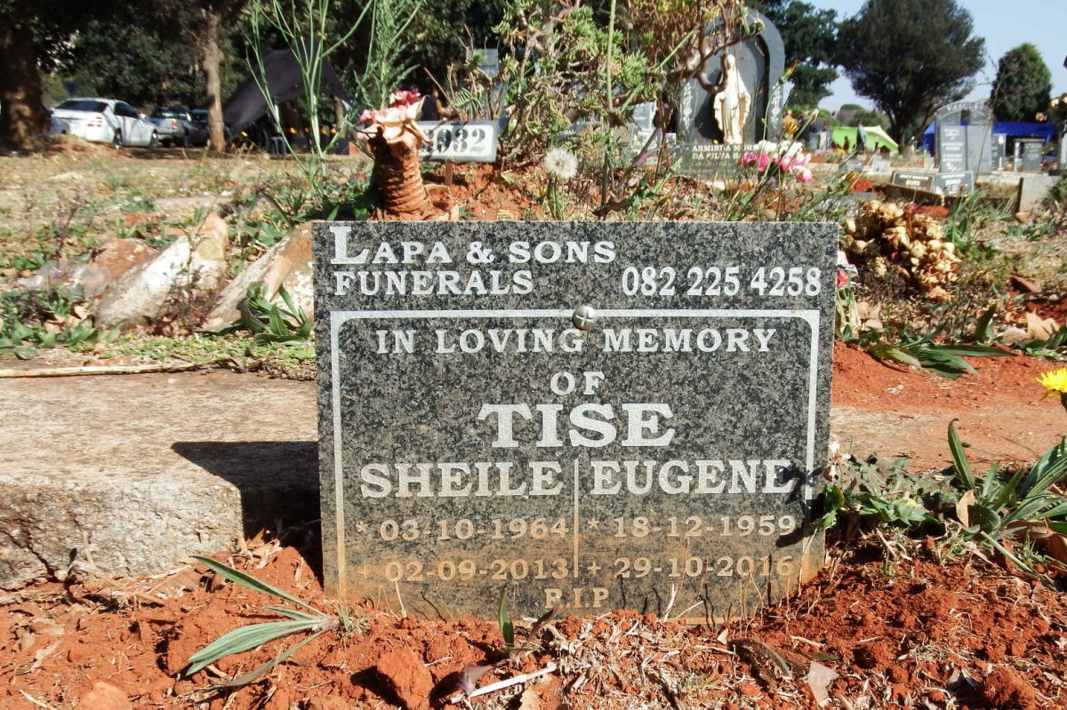 TISE Eugene 1959-2016 &amp; Sheile 1964-2013