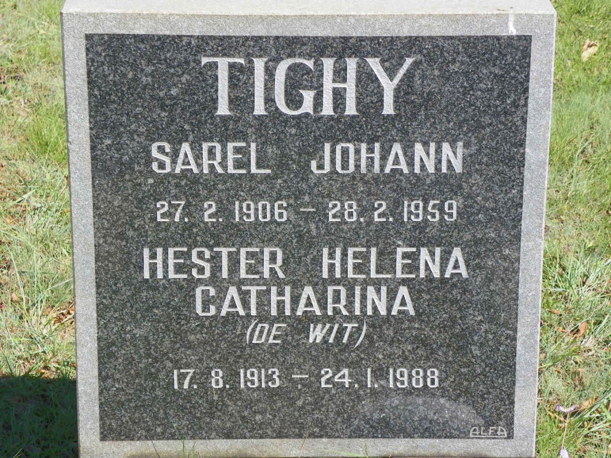 TIGHY Sarel Johann 1906-1959 &amp; Hester Helena Catharina DE WIT 1913-1988