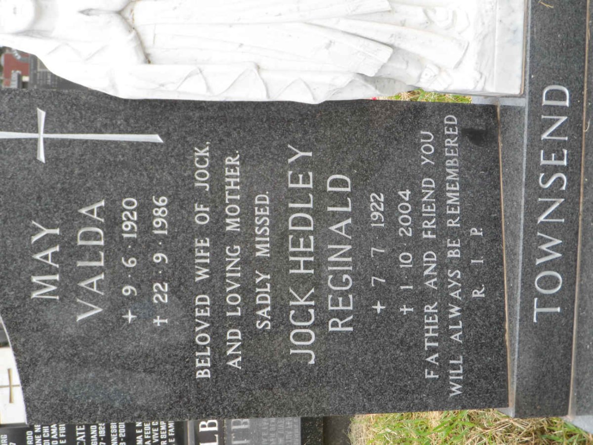 TOWNSEND Jock Hedley Reginald 1922-2004 &amp; May Valda 1920-1986
