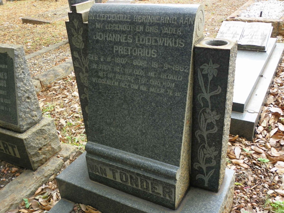 TONDER Johannes Lodewikus Pretorius, van 1907-1952