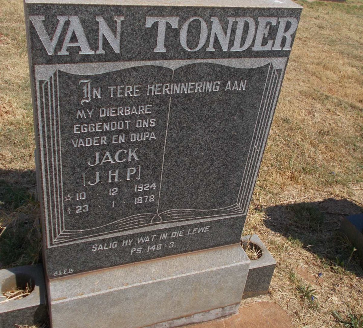 TONDER J.H.P., van 1924-1978