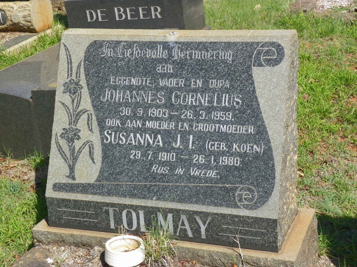 TOLMAY Johannes Cornelius 1903-1959 &amp; Susanna J.I. KOEN 1910-1980