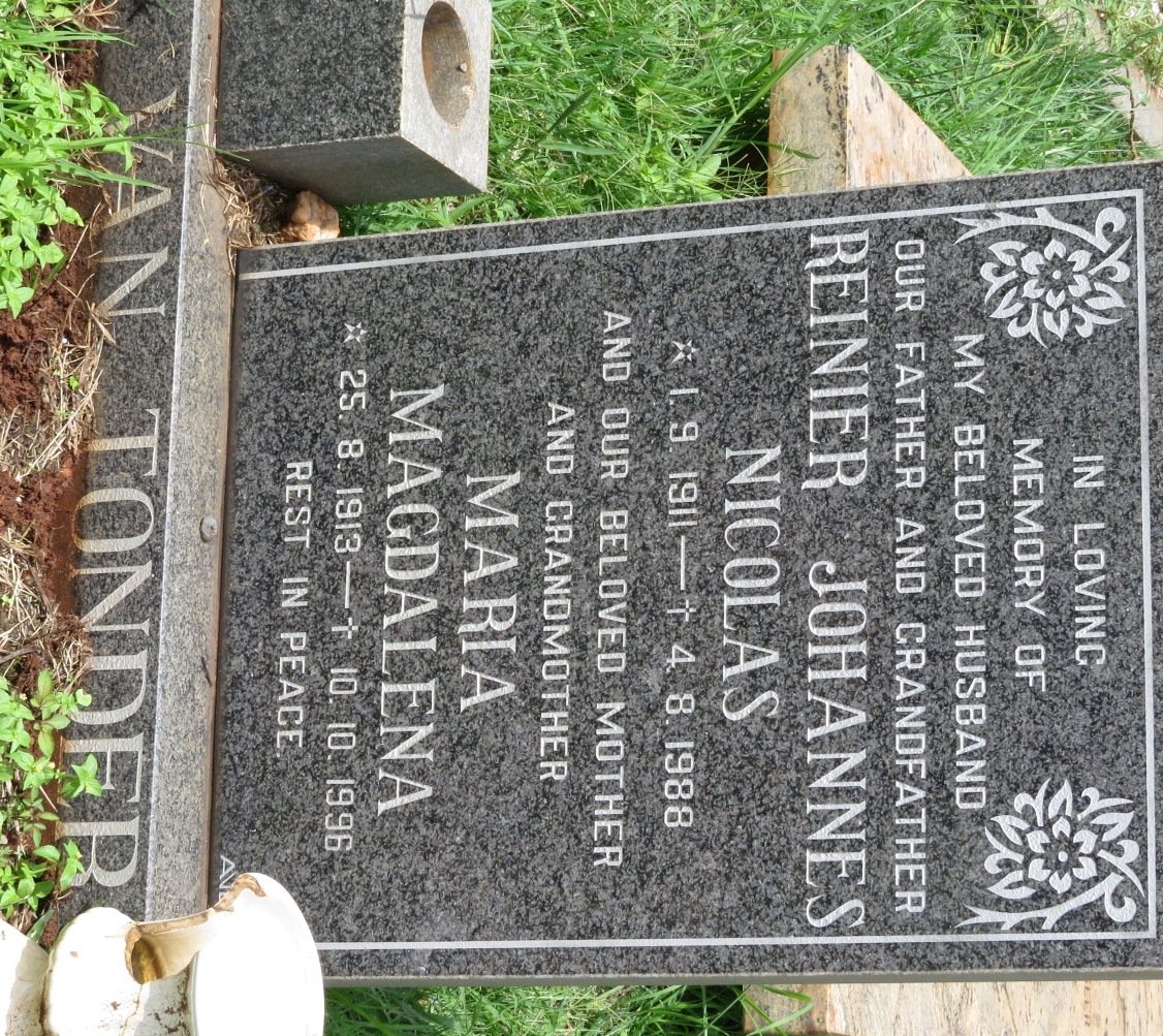 TONDER Reinier Johannes Nicolas, van 1911-1988 &amp; Maria Magdalena 1913-1996