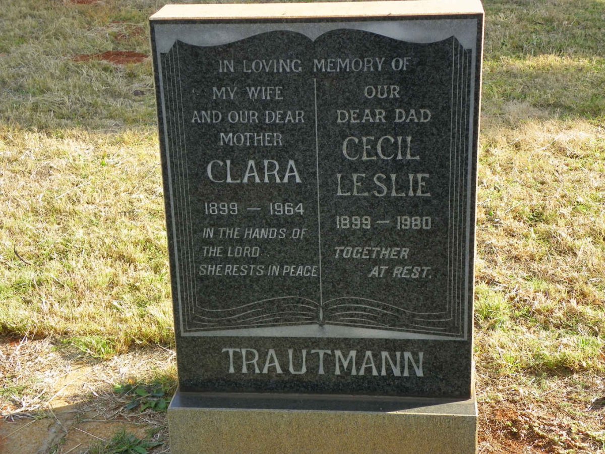 TRAUTMANN Cecil Leslie 1899-1980 &amp; Clara 1899-1964