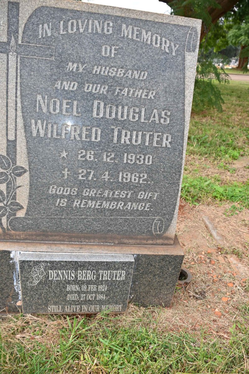 TRUTER Dennis Berg 1924-1984 :: TRUTER Noel Douglas Wilfred 1930-1962