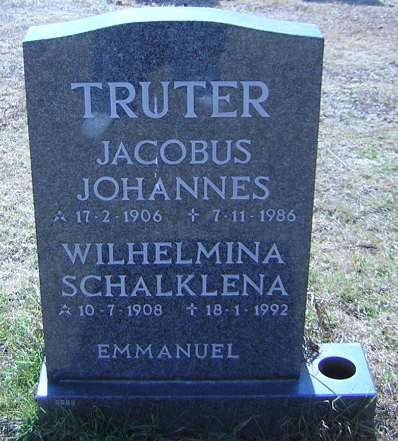 TRUTER Jacobus Johannes 1906-1986 &amp; Wilhelmina Schalklena 1908-1992