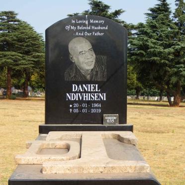 TSHANDA Daniel Ndivhiseni 1964-2019