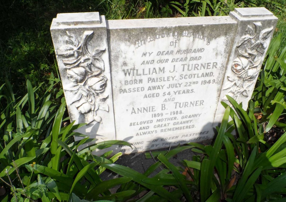 TURNER William J. -1949 &amp; Annie B. 1899-1988