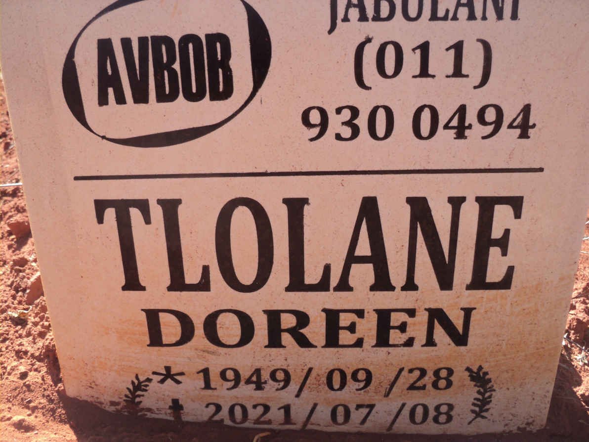 TLOLANE Doreen 1949-2021