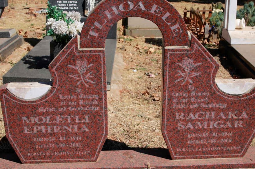 TLHOAELE Rachaka Samigar 1946-2006 &amp; Moletli Ephenia 1944-2003