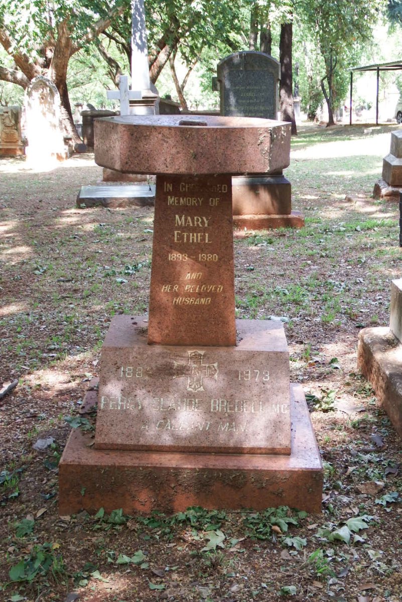 BREDELL Percy Claude 1885-1973 & Mary Ethel 1893-1980_1