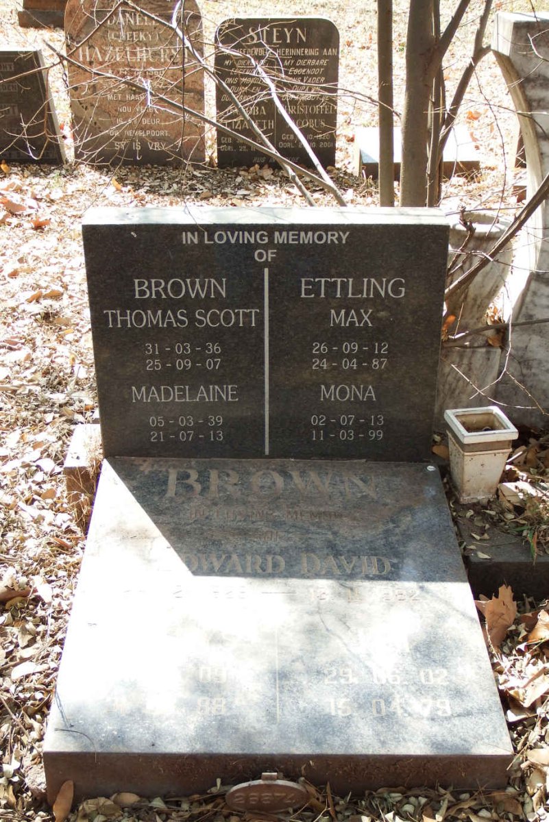 BROWN Tim 1902-1979 & Gladys 1909-1988 :: ETTLING Max 1912-1987 & Mona 1913-1999 :: BROWN Edward David 1929-1982 :: BROWN Thomas Scott 1936-2007 & Madelaine 1939-2013_2