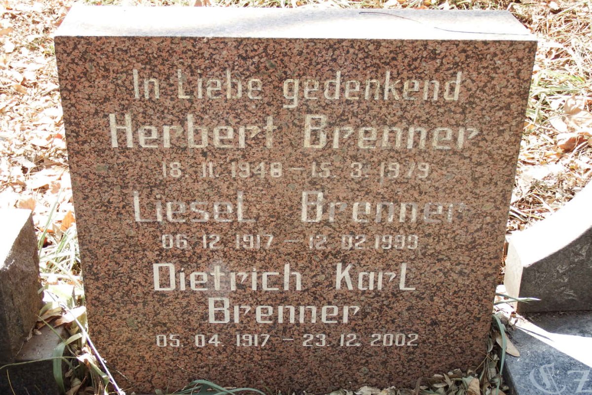BRENNER Dietrich Karl 1917-2002 & Liesel 1917-1999 :: BRENNER Herbert 1948-1979
