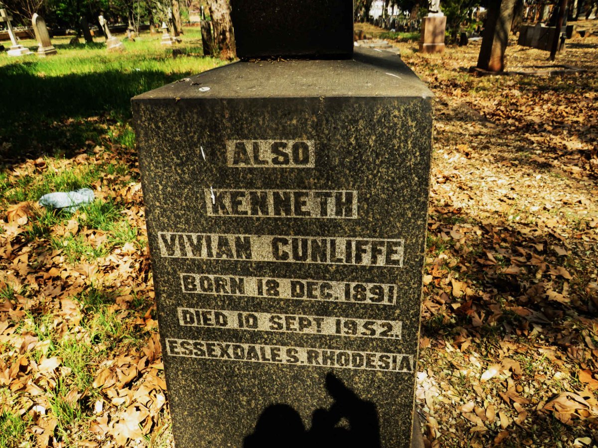 CUNLIFFE Kenneth Vivian 1891-1952