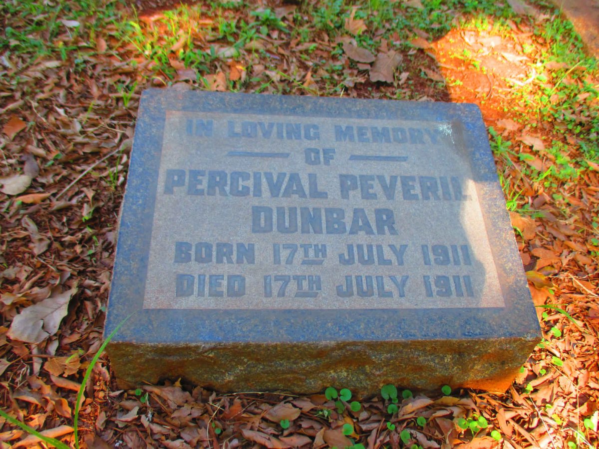 DUNBAR Family Grave_4