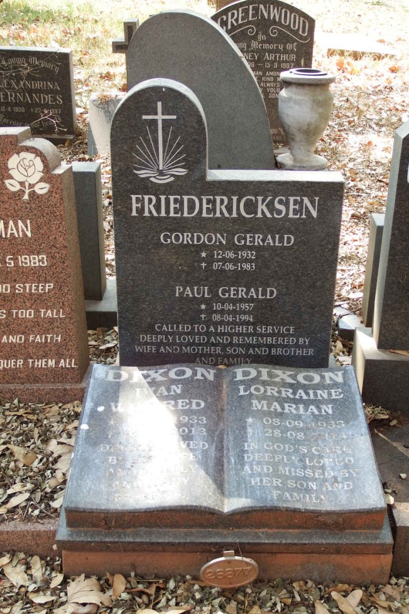 FRIEDERICKSEN Gordon Gerald 1932-1983 :: FRIEDERICKSEN Paul Gerald 1957-1994 :: DIXON Ivan Wilfred 1933-2013 & Lorraine Marian 1933-2014_1
