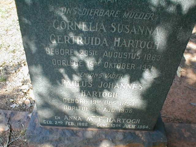 HARTOGH Paulus Johannes 1854-1936 &amp; Cornelia Susannah Gertruida 1854-1936 :: HARTOGH Anna M.E. 1880-1964