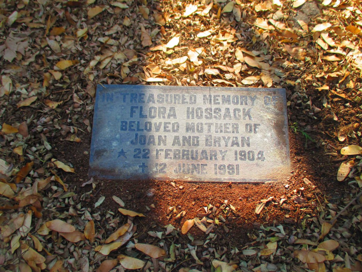 HOSSACK Flora 1904-1991