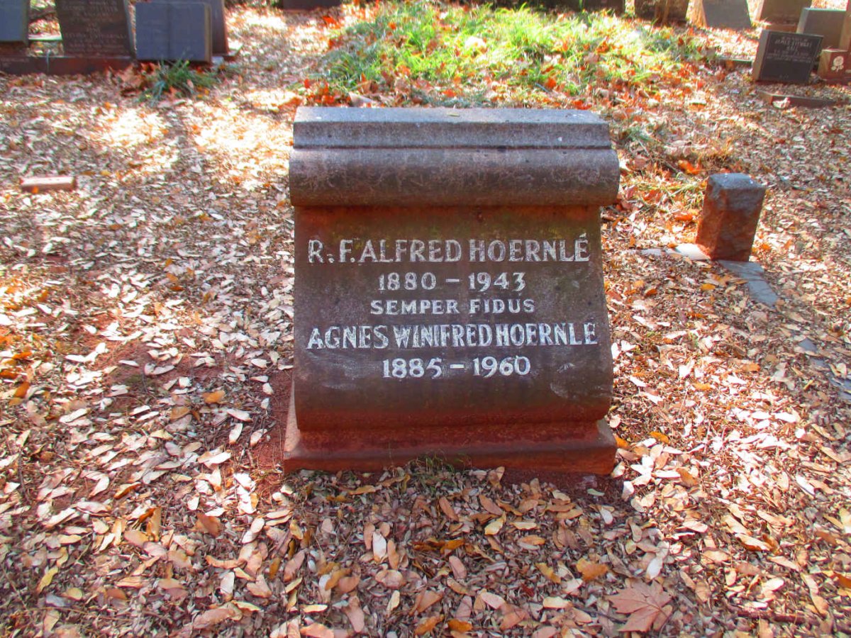 HOERNLE R.F. Alfred 1880-1943 & Agnes Winifred 1885-1960