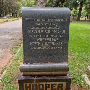 HOOPER Olive Lily 1874-1935