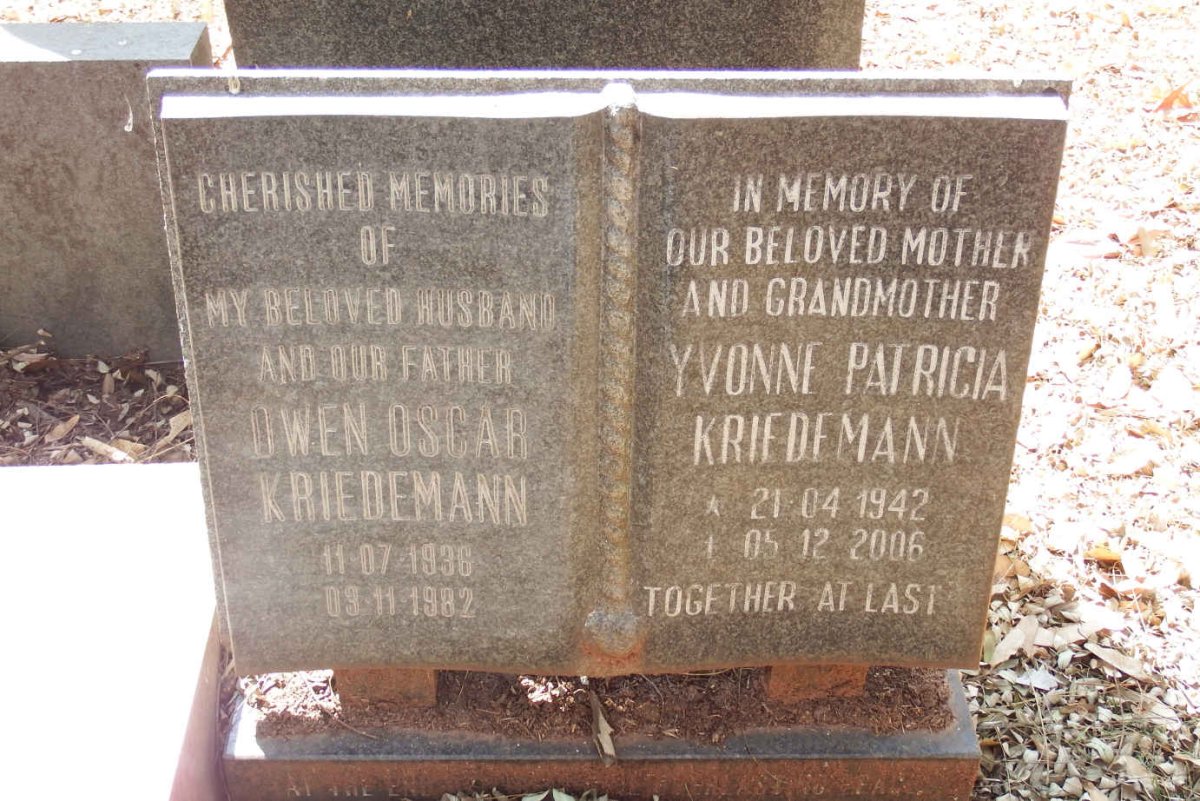 KRIEDEMANN Owen Oscar 1936-1982 & Yvonne Patricia 1942-2006
