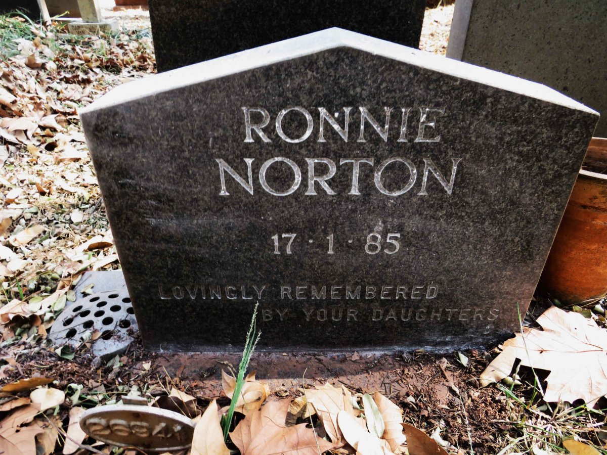 NORTON Ronnie -1985