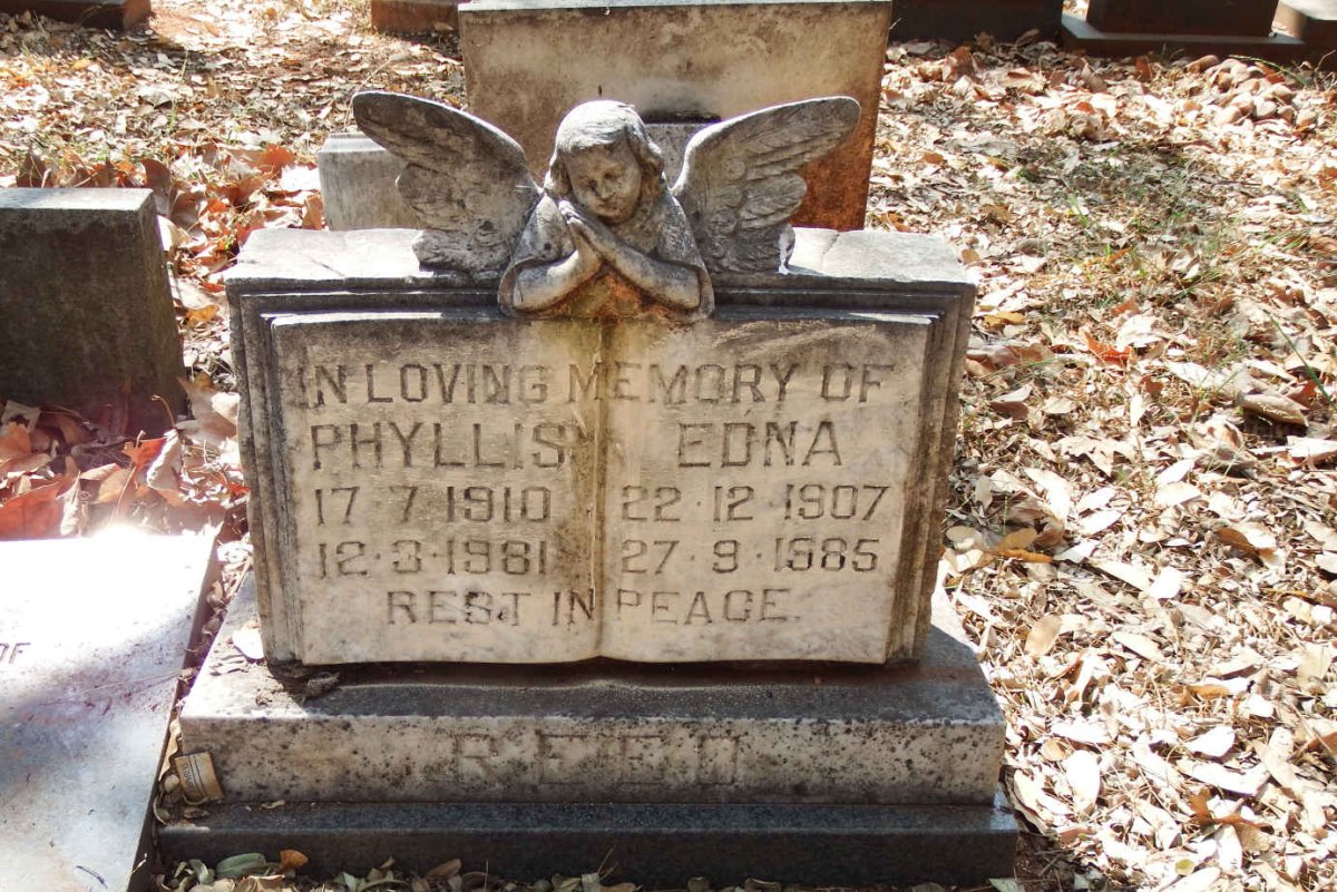 REED Edna 1907-1985 :: REED Phyllis 1910-1981