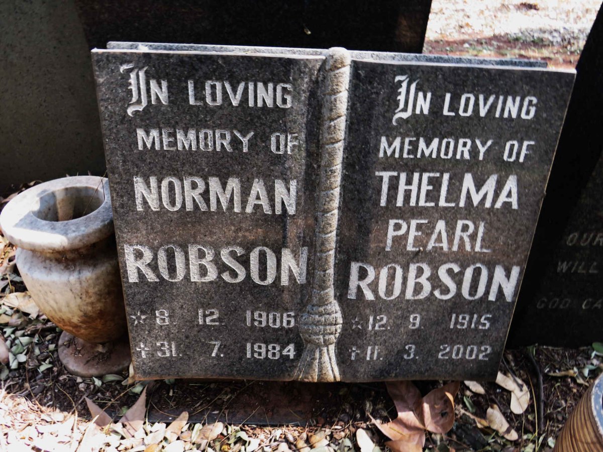 ROBSON Norman 1906-1984 &amp; Thelma Pearl 1915-2002