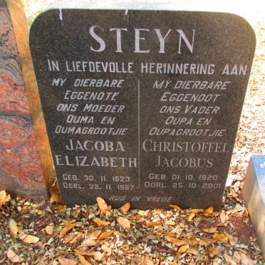 STEYN Christoffel Jacobus 1920-2001 & Jacoba Elizabeth 1923-1987