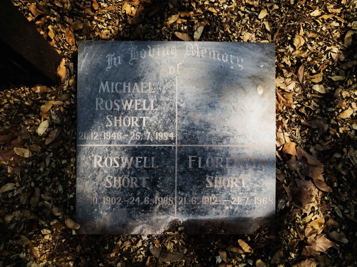 SHORT Roswell 1902-1968 & Florentia 1912-1968 :: SHORT Michael Roswell 1946-1984