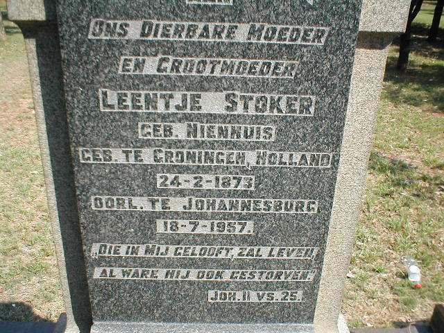 STOKER  Leentje geb. NIENHUIS 1873-1957