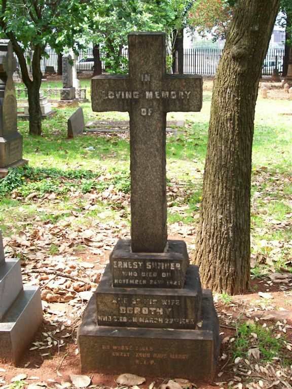 SUMNER Ernest -?? &amp; Dorothy -??