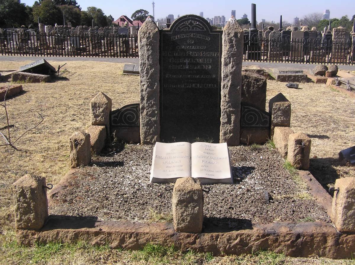 SCHUTZ Demetrius David 1856-1932 :: PIENAAR Elizabeth Margaret -1940 :: PIENAAR Frederick Coenraad -1939 _1