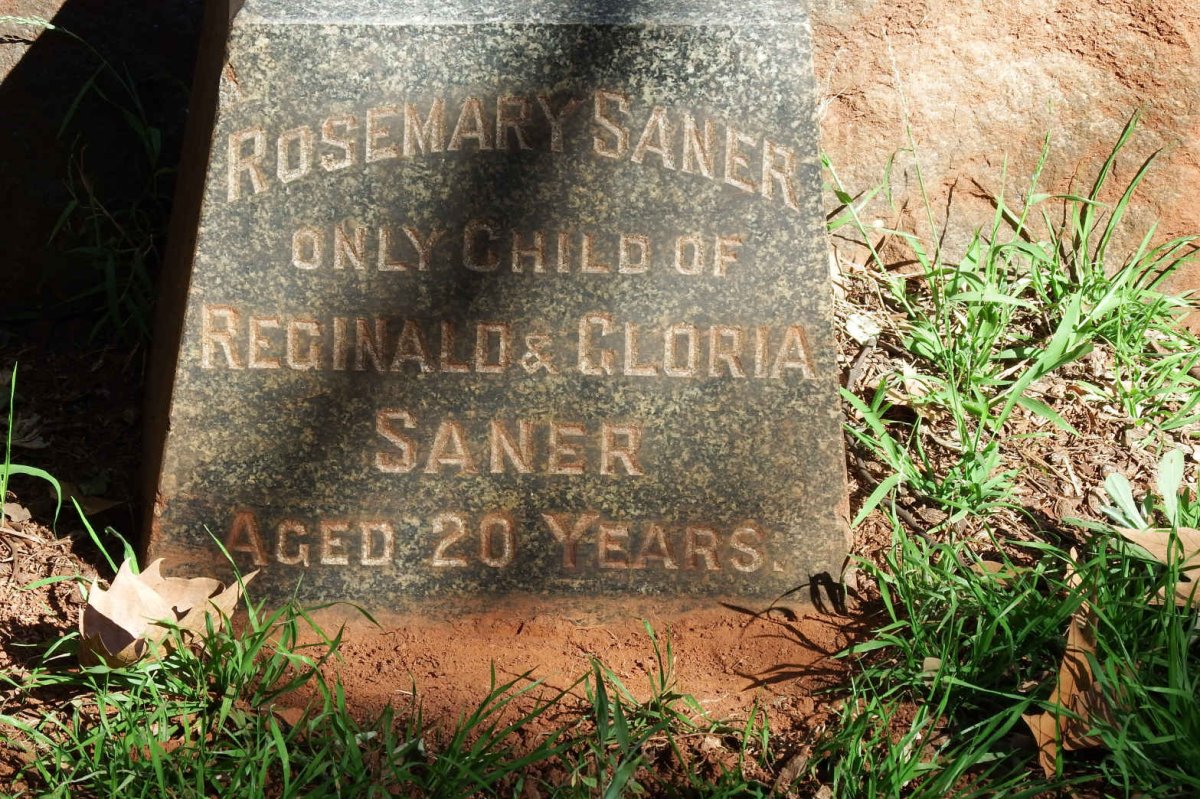SANER Rosemary