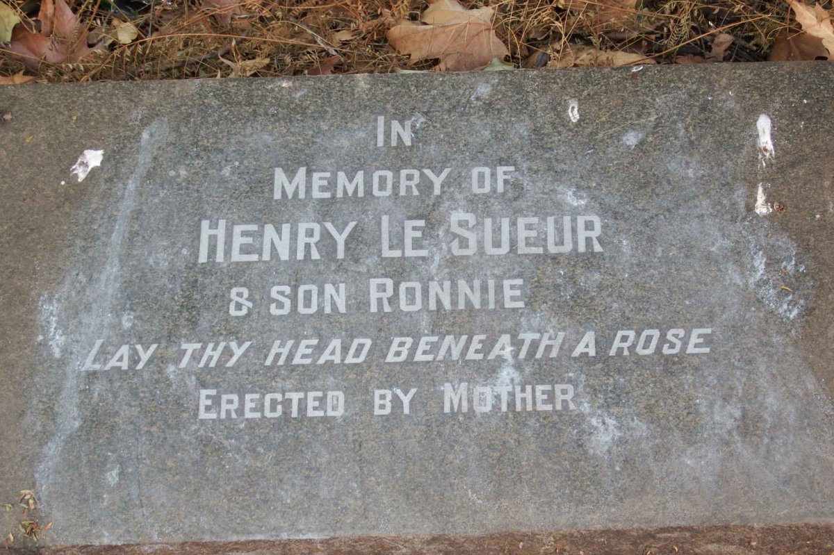 SUEUR Henry, le :: LE SUEUR Ronnie