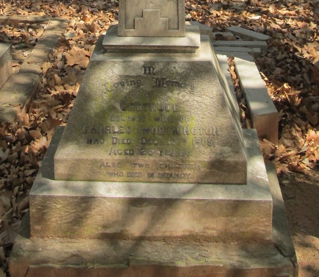 WORTHINGTON Gertrude -1905