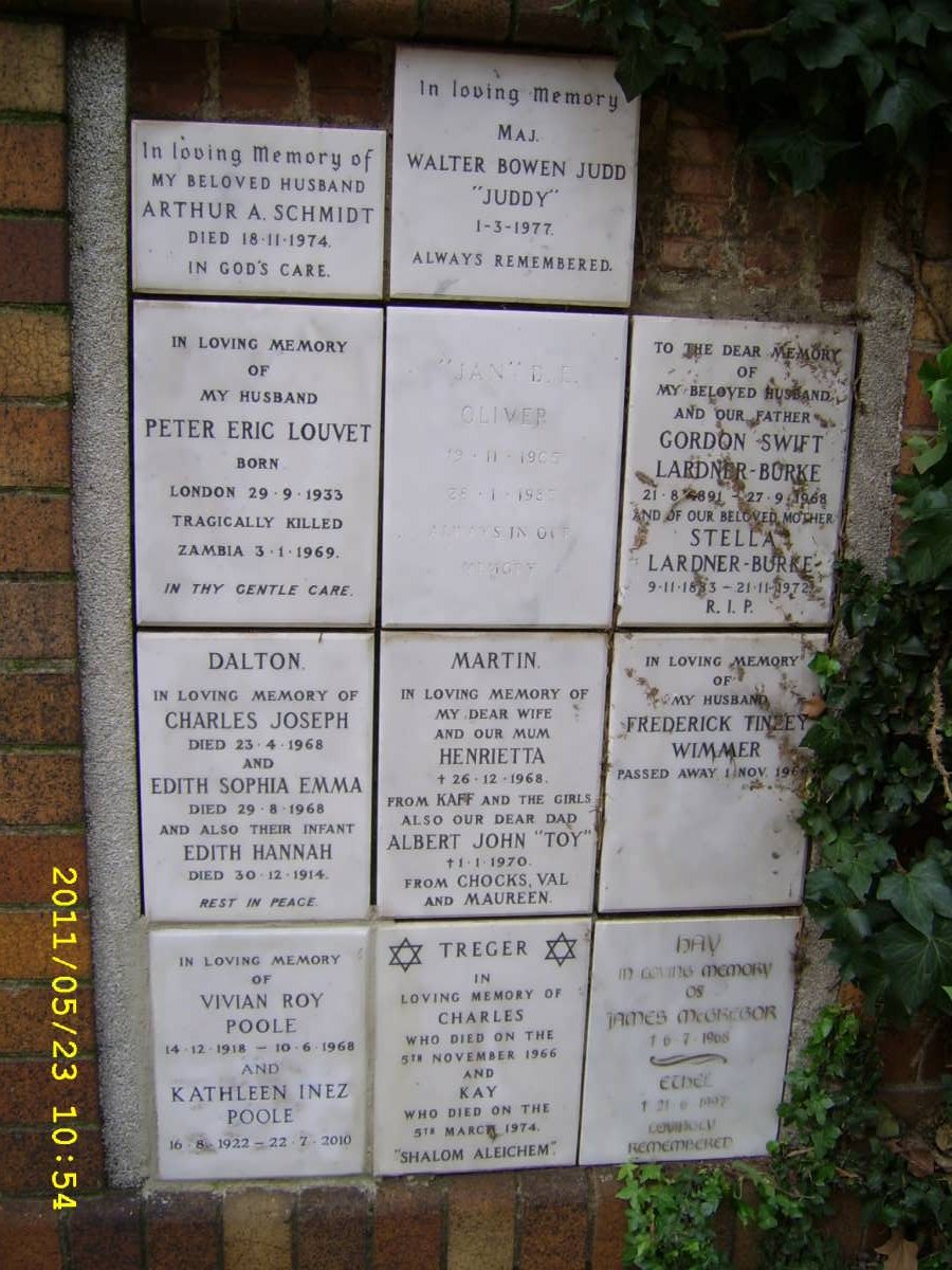 012 Memorial wall
