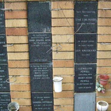 143 Memorial wall 