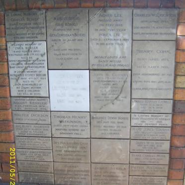 047 Memorial wall