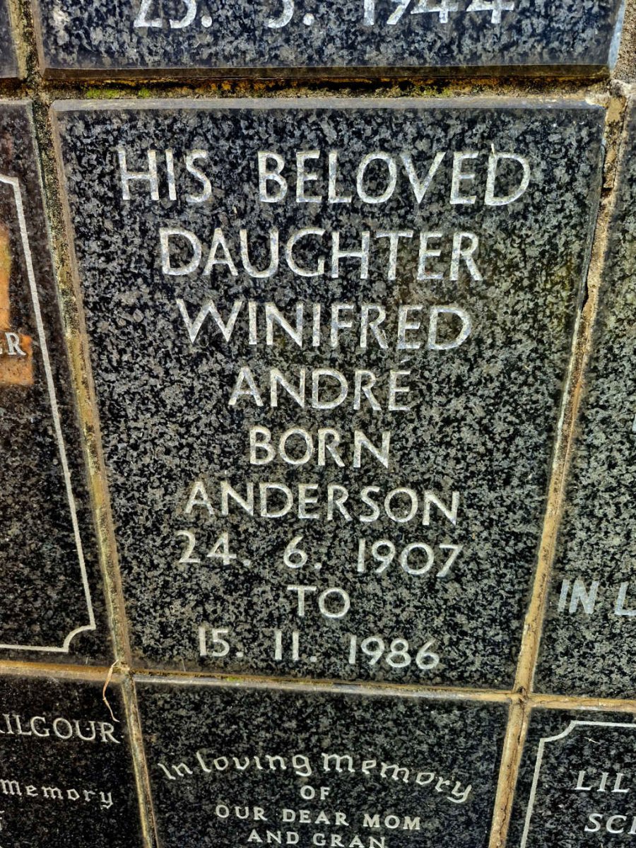 ANDRE Winifred nee ANDERSON 1907-1986